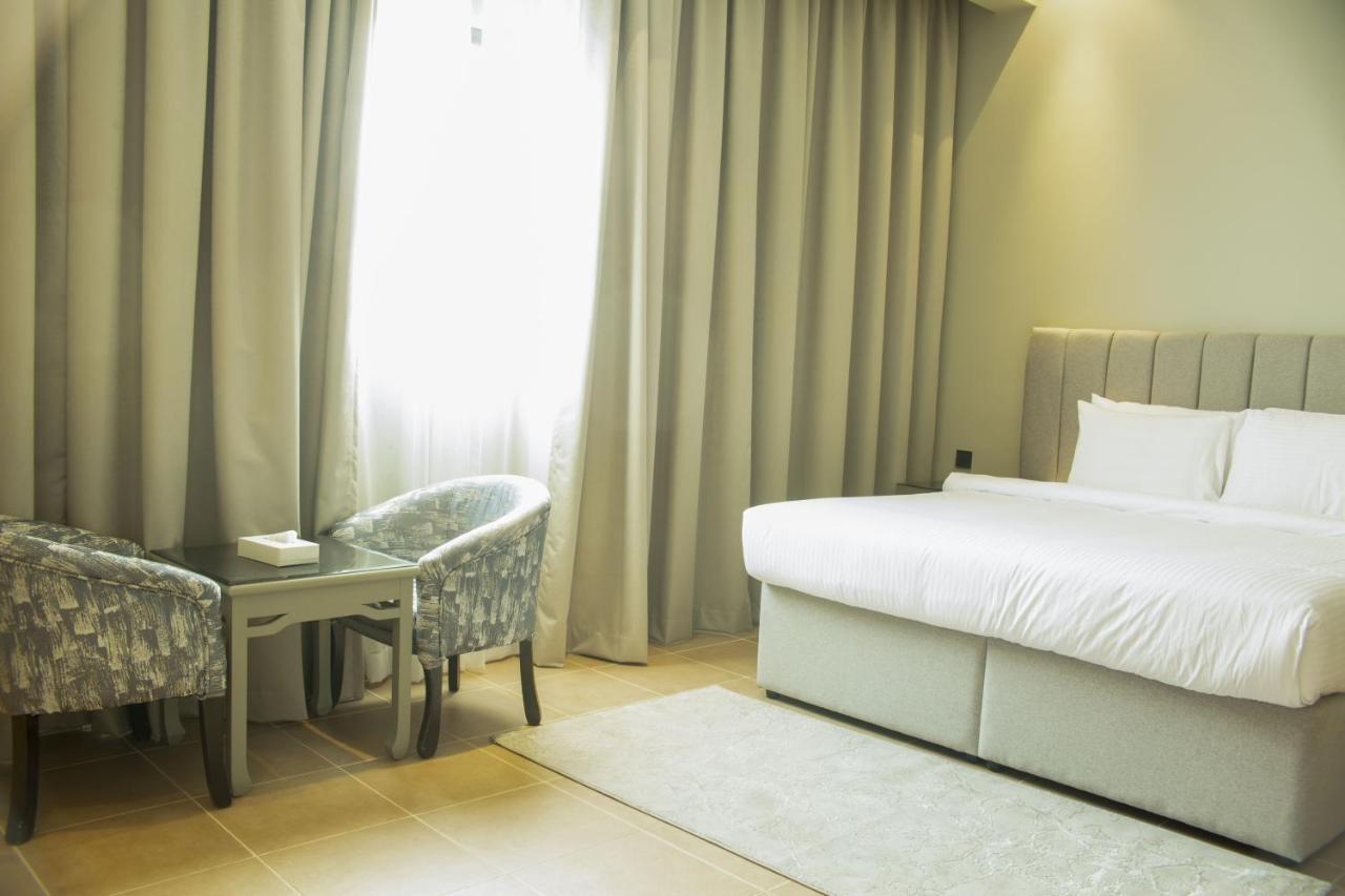 Infinity Tower Suites Wll Manamah Buitenkant foto