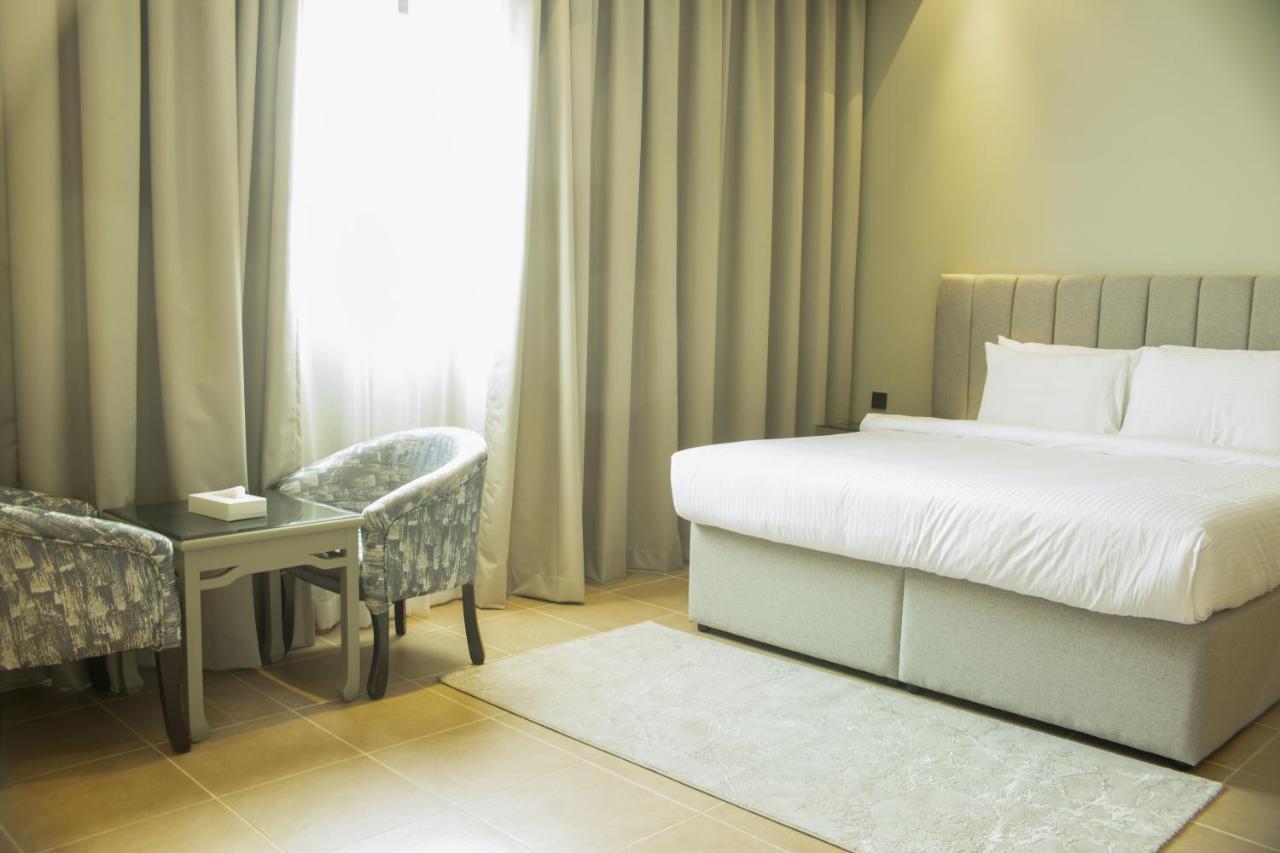 Infinity Tower Suites Wll Manamah Buitenkant foto
