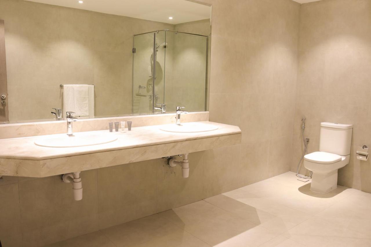 Infinity Tower Suites Wll Manamah Buitenkant foto