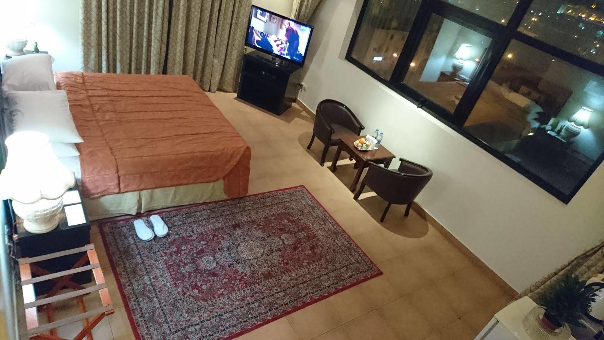 Infinity Tower Suites Wll Manamah Buitenkant foto