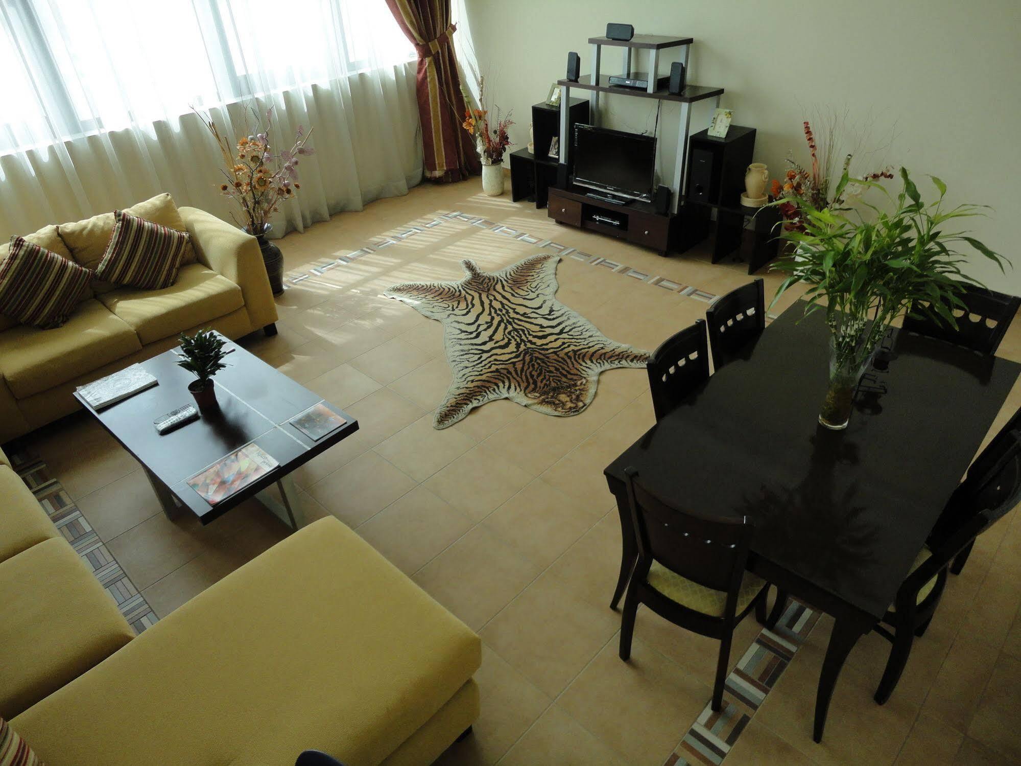 Infinity Tower Suites Wll Manamah Buitenkant foto